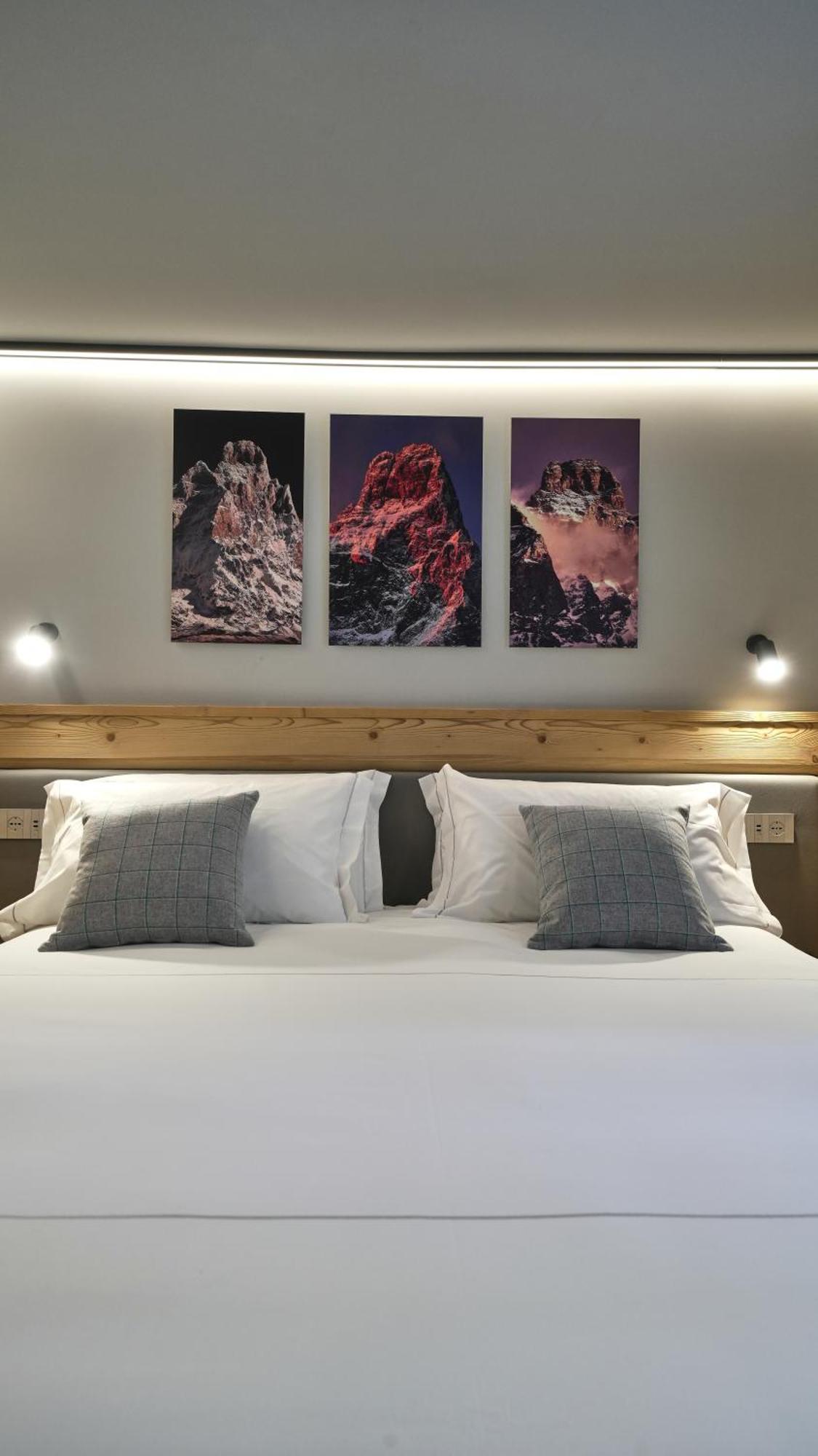 Hotel Perruquet ブレウイル・チェルヴィナイア エクステリア 写真